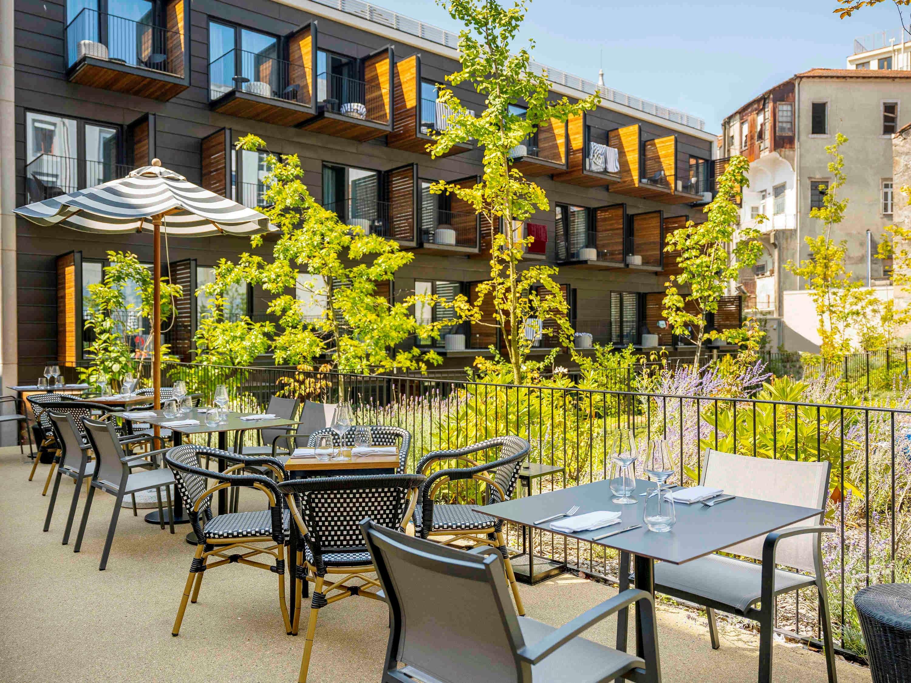 Mercure Porto Centro Aliados Екстериор снимка
