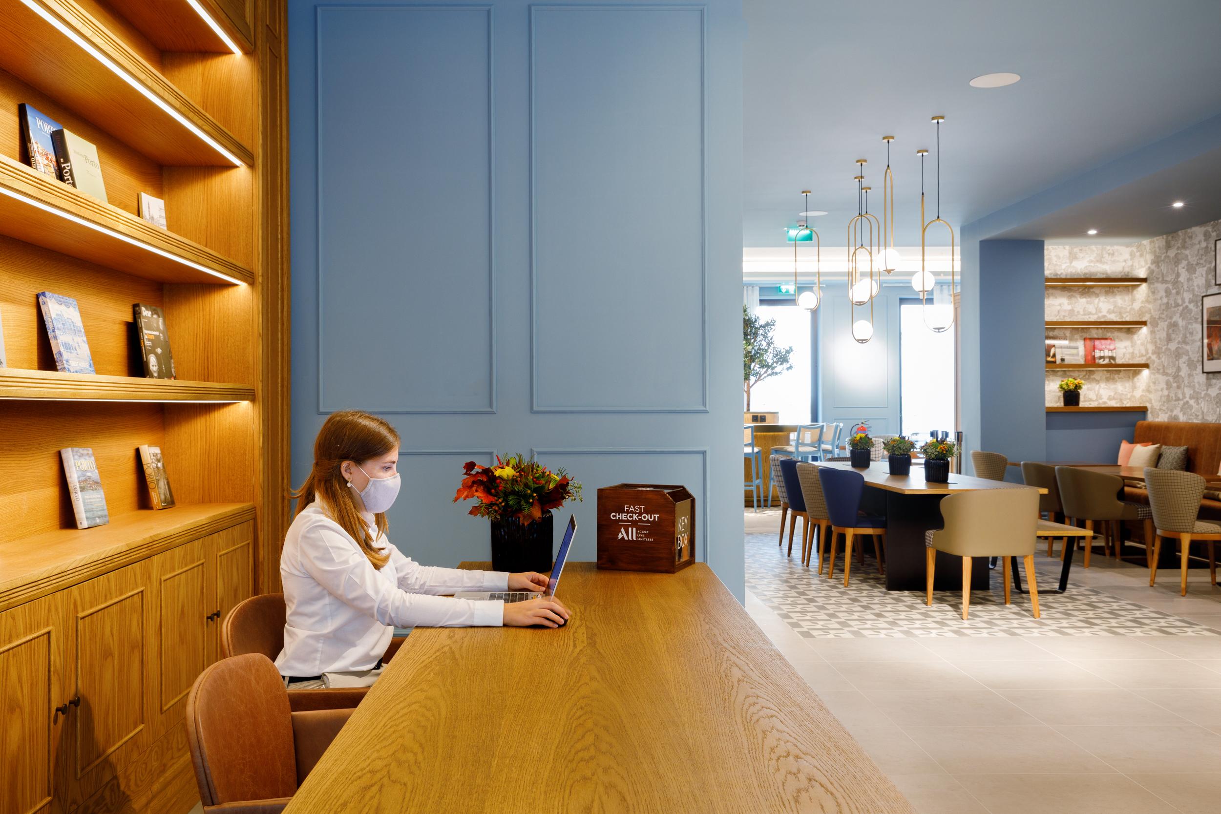 Mercure Porto Centro Aliados Екстериор снимка
